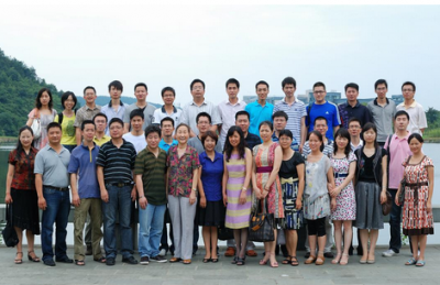 热烈庆祝杏吧
杭州校友分会圆满成立